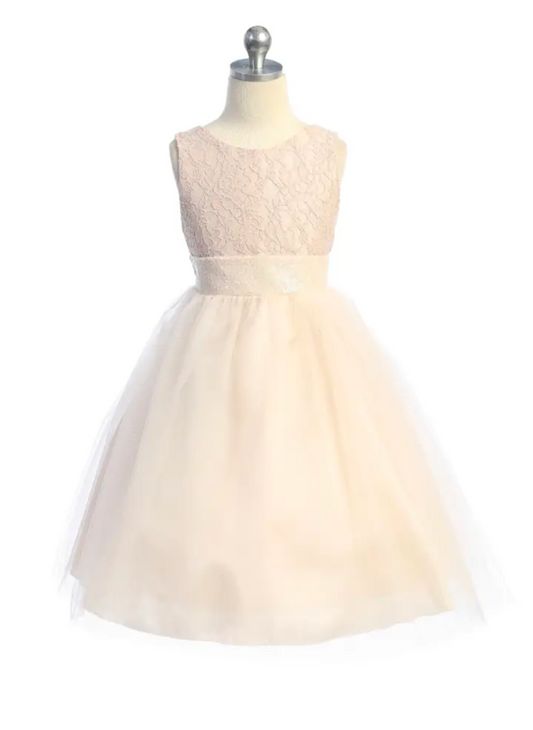 Robe fille en dentelle